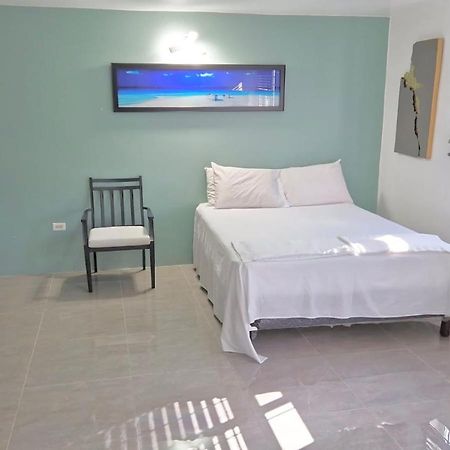 Amharic Hotel Kingston Ngoại thất bức ảnh