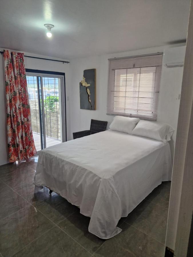 Amharic Hotel Kingston Ngoại thất bức ảnh
